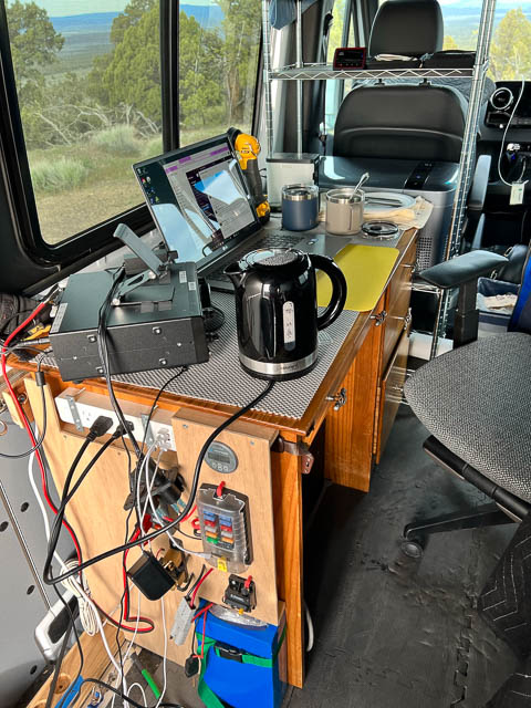 Operating position in the van